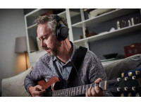 <b>Auscultadores headphones alta fidelidade pretos Roland RH-200 profissionais estudio guitarra bateria pianos sintetizadores BEST-SELLER</b>