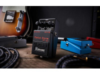 <b>BOSS MT-2W Pedal METAL Zone Distorção Edição Especial Waza Craft</b>