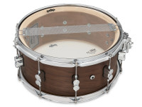 <b>DW PDP WALNUT Limited Edition 14'' x 6,5'' Snare Drum PDSN6514MWNS</b>