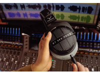 Beyerdynamic  DT 990 PRO X