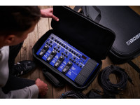 Boss  CB-BM Medium Multi-Effects Bag