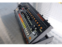 <b>Roland TR-08 Sons Icónicos Caixa de Rimos Roland TR-808 BOUTIQUE</b>