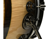 <b>DW Collector's Series 6-piece Shell Pack Candy Black Burst sobre Sycamore com Ziricote Inlay EDIÇÃO LIMITADA DR361822KKN</b>