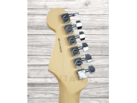 fender-am-pro-strat-mn-nat_5ef1c7864f799.jpg