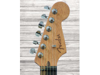 fender-american-acoustasonic-strat-3-sb_61260c8a622f3.jpg