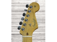 fender-american-pro-strat-ash-ltd-butterscotch_5e68dab46d34f.jpg