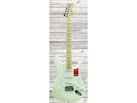 fender-american-pro-stratocaster-mn-olympic-white_5eea17fea43e5.jpg
