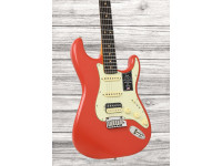 fender-american-ultra-luxe-vintage-60s-stratocaster-hss-fiesta-red_6a6c774f9ffb5.jpg