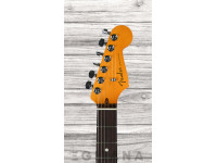 fender-american-ultra-strat-rw-hss-c-blue_63986fa92c456.jpg