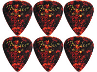 fender-classic-celluloid-pick-shell-m-6-pack_623ca95f363d6.jpg