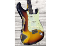 fender-custom-shop-1960-heavy-relic-faded-aged-3-color-sunburst_61a898ef26cd4.jpg