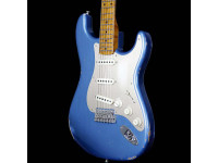 fender-custom-shop-56-stratocaster-relic-aged-lake-placid-blue_653a1eccacc98.jpg