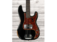 Fender Custom Shop 62 Precision Bass Aged Black - Custom Shop, Corpo: Alder (amieiro), Braço: Quarter Sawn Maple, Construção: Bolt-On, Fretboard: Rosewood AAA, Comprimento da Escala: 864mm (34), 