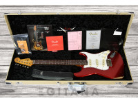 fender-custom-shop-64-relic-aged-candy-apple-red_6398b9fe3ab1f.jpg