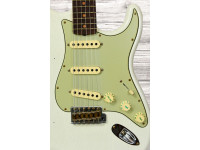 Fender Custom Shop 64 StratocasterJourneyman Relic Aged Olympic White