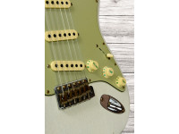 Fender Custom Shop 64 StratocasterJourneyman Relic Aged Olympic White