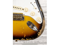 fender-custom-shop-67-stratocaster-heavy-relic-faded-aged-3-colour-sunburst_609d546e4bd16.jpg
