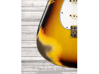 fender-custom-shop-67-stratocaster-heavy-relic-faded-aged-3-colour-sunburst_609d5474a7d24.jpg