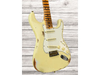 Fender  Custom Shop 69 Stratocaster Heavy Relic  Aged Vintage White