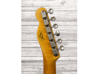 fender-custom-shop-70th-anniversary-relic-broadcaster-aged-blonde_606c8767be2eb.jpg
