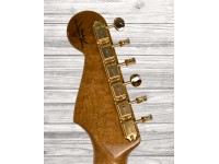 fender-custom-shop-artisan-maple-burl-stratocaster-aged-natural_5f60c66172937.jpg