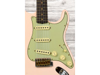 Fender  Custom Shop Limited Edition 63 Strat Relic Super Faded Aged Shell Pink