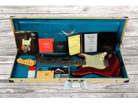 Fender Custom Shop Limited Edition 63 Stratocaster Journeyman Candy Apple Red<b>Made in USA</b> Corpo: Alder Braço: Rift Sawn Maple <b>Perfil do braço: 60 Style Oval Fender Custom Shop Limited Edition 63 Stratocaster Journeyman Candy Apple Red<b>Made in USA</b> Corpo: Alder Braço: Rift Sawn Maple <b>Perfil do braço: 60 Style Oval