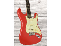 fender-custom-shop-limited-edition-63-stratocaster-journeyman-relic-aged-fiesta-red_69aefa4e66a0b.jpg