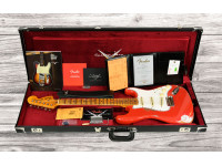 Fender Custom Shop Limited Edition 69 Stratocaster Heavy Relic Aged Fiesta Red