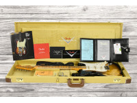 Fender Custom Shop Stratocaster 1957 Heavy Relic Aged 2-Color Sunburst