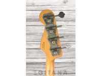 fender-flea-sig-bass-rdwrn-shp_63a0384c65611.jpg