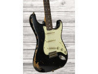 fender-michael-landau-signature-1968-stratocaster-relic-black_68f798e94c920.jpg