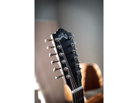 Guild F-2512E Jumbo Natural