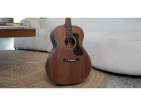 Guild OM-320 Nat