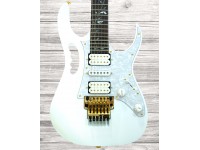 ibanez-steve-vai-signature-jem7v-white_5ecc009e3bd1a.jpg