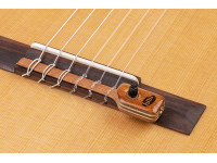 KNA Pickups   NG-2  - Prévio de Guitarra Clássica e Flamenga com controlo de volume, Incluí 2 cabos: 3m 1/8” – ¼” e 1m 1/8” em ¼” fêmea, e jumper com clip de segurança., 