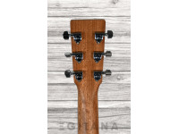 Martin Dreadnought 10 A/E Road Series - Abeto Sitka / Sapele Martin Dreadnought 10 A/E Road Series - Abeto Sitka / Sapele