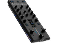 Native Instruments TRAKTOR Z1 MK2 Native Instruments TRAKTOR Z1 MK2