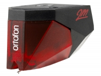 Ortofon DJ 2M-RED  B-Stock - Output voltage: 5,5mV, Freq. Resposta: 20-­20.000Hz +3/-­1dB, Tipo de Agulha: Eliptica, Tracking Force: 1,8 gramas, Peso: 7,2g, Tensão de saída	5,5 mV, 