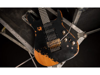 pro-series-signature-phil-collen-pc1-e-escala-em-ebano-worn-black_6ab4eb3194397.jpg