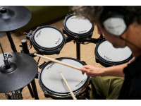 <b>Roland TD316 Kit E-Drums 5-pcs 200 Drum kits + 1000 Sons + Modulo Wireless V31</b>