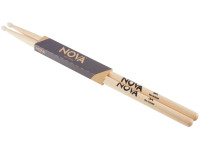 Vic Firth 5AN Nova Hickory Nylon Tip - Feito por Vic Firth, Natural, Pontas de náilon, Comprimento: 406mm, Diâmetro: 14,3 mm, Formato da ponta: Oval, 